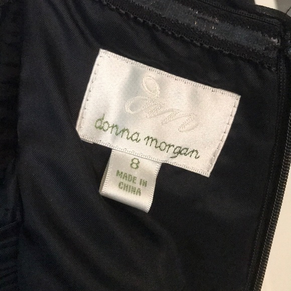 Donna Morgan Formal Dress - Picture 5 of 7